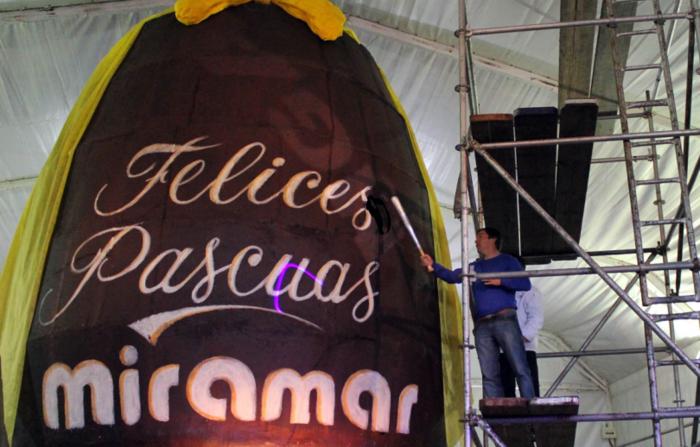 Miramar prepara un huevo de Pascuas gigante