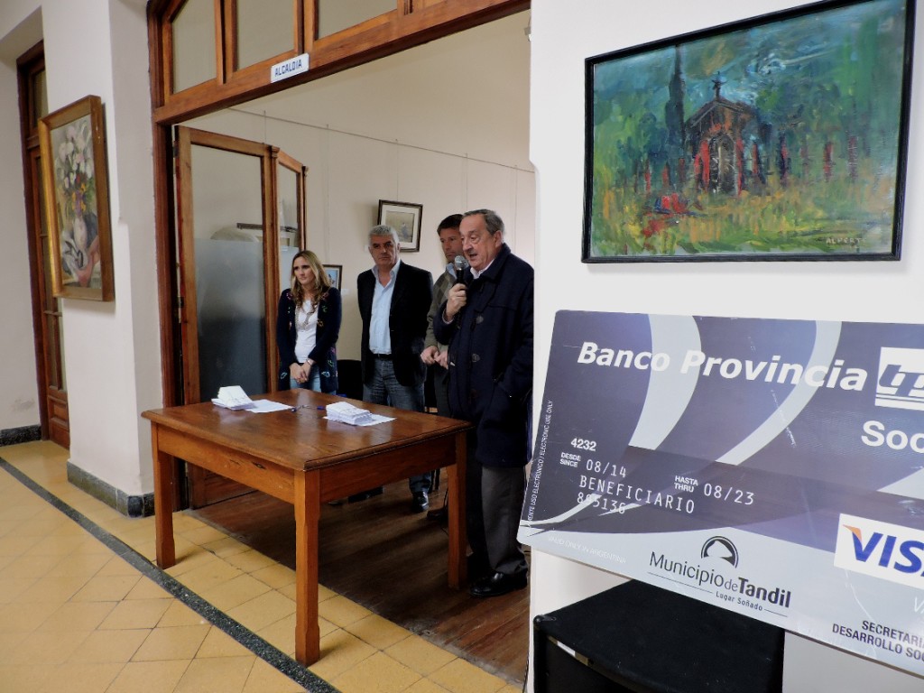 El Municipio de Tandil extendió a Vela el programa de la tarjeta social alimentaria