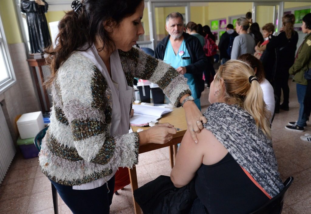 Se aplicaron casi 40 mil dosis de vacunas en 450 actividades del Municipio en los barrios