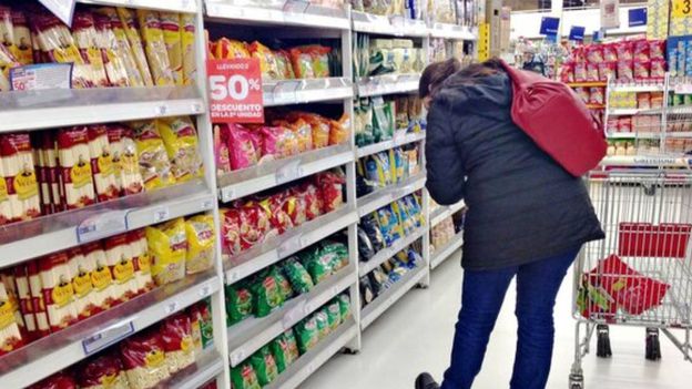 La inflación acumuló 29,1% en lo que va de 2021 y superó la meta prevista para diciembre