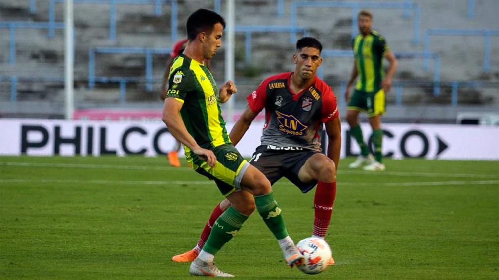 Aldosivi se presenta ante Arsenal en un cruce de equipos necesitados