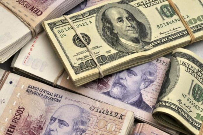 El dólar blue volvió a subir y tocó su máximo histórico