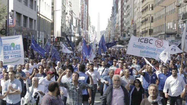 La Bancaria se declaró en estado de alerta y movilización