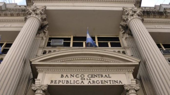 Para frenar al dólar, el BCRA vendió otra fuerte cantidad de reservas