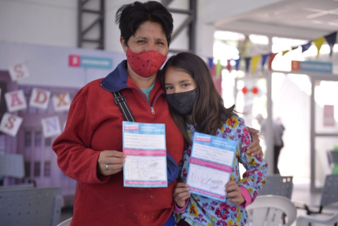 Turistas de todas las provincias podrán vacunarse en territorio bonaerense