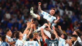 El fuerte ninguneo de Messi a Ruggeri en Wembley que explotó en las redes