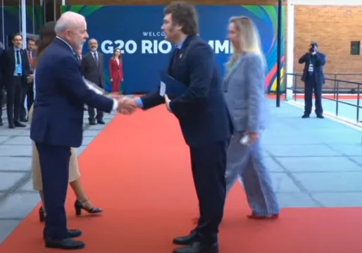 El protocolar saludo entre Javier Milei y Lula da Silva en el G20 en Río de Janeiro