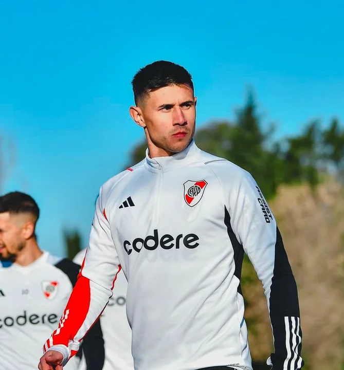 Adam Bareiro desmintió los rumores sobre su salida de River