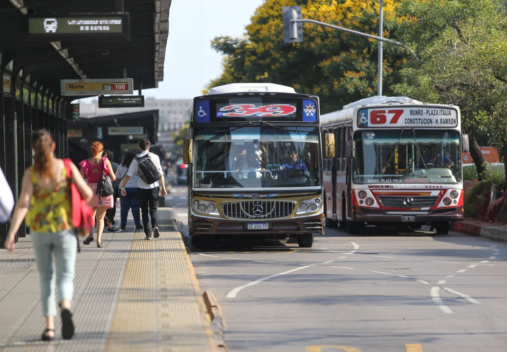 Atención: dueños de colectivos dicen que no podrán pagar salarios